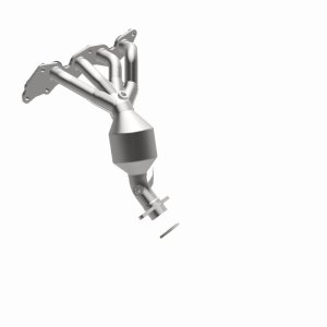 Mazda 6 Catalytic Converter - Magnaflow - Direct Fit - `06-`08