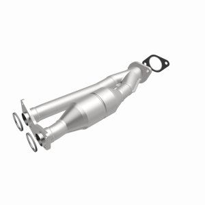 Mazda 6 Catalytic Converter - Driver Side Rear - Magnaflow - Direct Fit - `03-`05