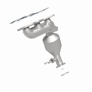 Toyota Highlander Performance Exhaust - Right - Magnaflow - OEM Grade Federal/EPA Compliant Direct-Fit Catalytic Converter - `11-`16