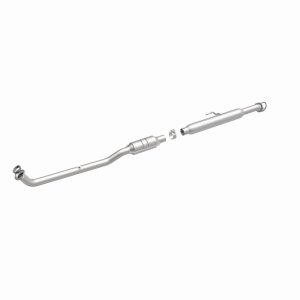 Toyota Avalon Direct-Fit Catalytic Converter - Underbody - Magnaflow - OEM Grade - `13-`17