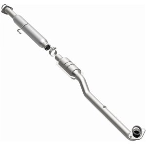 Toyota Camry Direct-Fit Catalytic Converter - Underbody - Magnaflow - OEM Grade - `12-`17