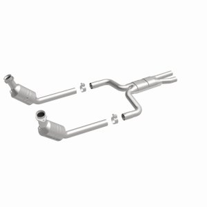 Ford Thunderbird Catalytic Converter - Underbody - Magnaflow - Direct-Fit OEM Grade - `03-`04