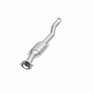 GMC Terrain Catalytic Converter - Underbody - Magnaflow - OEM Grade Direct-Fit - `10-`17
