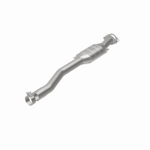 GMC Terrain Catalytic Converter - Underbody - Magnaflow - OEM Grade Direct-Fit - `10-`17
