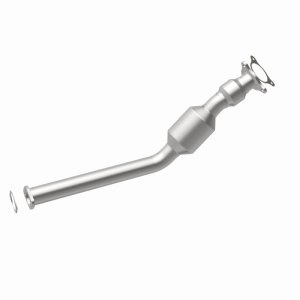 Chevrolet Cobalt Catalytic Converter - Underbody - Magnaflow - OEM Grade Direct-Fit - `05-`07
