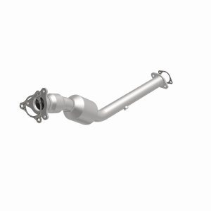 Chevrolet Cobalt Catalytic Converter - Underbody - Magnaflow - OEM Grade Direct-Fit - `05-`07