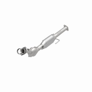 Ford Ranger Catalytic Converter - Magnaflow - OEM Grade Direct-Fit - `07-`11