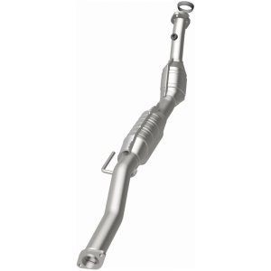 Ford Ranger Catalytic Converter - Magnaflow - OEM Grade Direct-Fit - `07-`11