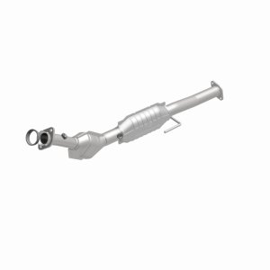 Ford Ranger Catalytic Converter - Magnaflow - OEM Grade Direct-Fit - `07-`11