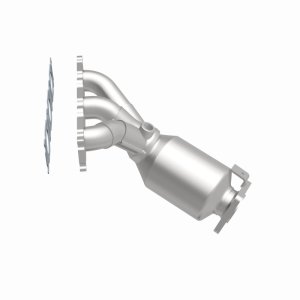 Volvo XC90 Catalytic Converter - Magnaflow - OEM Grade Manifold - `07-`10