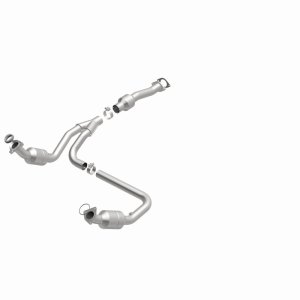 Chevrolet Express Performance Exhaust - Underbody - Magnaflow - OEM Grade Direct-Fit Catalytic Converter - `09-`14