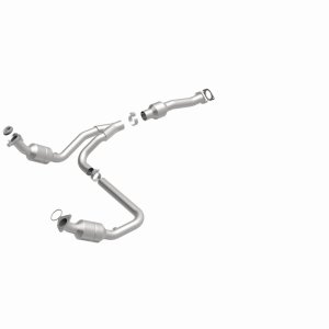 Chevrolet Express Performance Exhaust - Underbody - Magnaflow - OEM Grade Direct-Fit Catalytic Converter - `09-`14