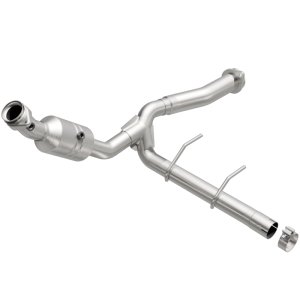 Ford F-150 Catalytic Converter - Underbody - Magnaflow - OEM Grade Direct-Fit - Stainless Steel - `11-`14