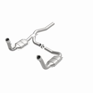 Jeep Liberty Performance Exhaust - Magnaflow - OEM Grade Direct-Fit Catalytic Converter - `09-`12