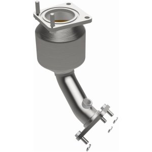 Nissan Pathfinder Catalytic Converter - Underbody - Magnaflow - Direct-Fit OEM Grade - 2013