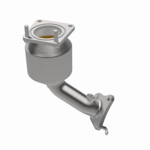 Nissan Pathfinder Catalytic Converter - Underbody - Magnaflow - Direct-Fit OEM Grade - 2013