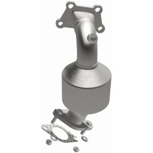 GMC Terrain Catalytic Converter - Underbody - Magnaflow - Direct-Fit, OEM Grade - `12-`17