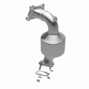 GMC Terrain Catalytic Converter - Underbody - Magnaflow - Direct-Fit, OEM Grade - `12-`17