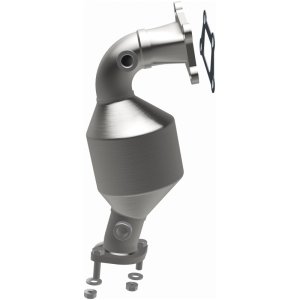 GMC Terrain Catalytic Converter - Underbody - Magnaflow - Direct-Fit - `10-`17