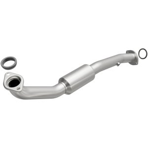 Toyota Highlander Catalytic Converter - Underbody - Magnaflow - Direct-Fit - `09-`12 Toyota Highlander Catalytic Converter - Underbody - Magnaflow - Direct-Fit - `09-`12