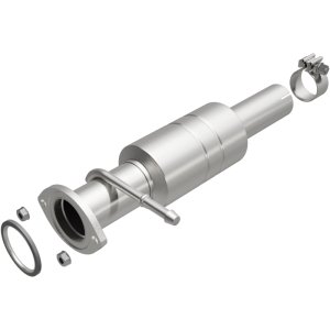 Toyota Highlander Catalytic Converter - Underbody - Magnaflow - Direct-Fit - `09-`13 Toyota Highlander Catalytic Converter - Underbody - Magnaflow - Direct-Fit - `09-`13