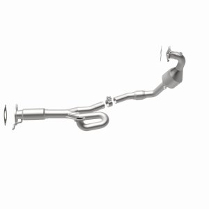 Saab 9-4X Catalytic Converter - Underbody - Magnaflow - OEM Grade Federal/EPA Compliant Direct-Fit - 2011