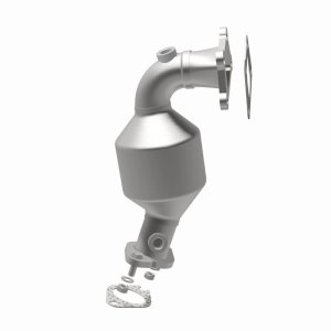 Cadillac SRX Catalytic Converter - Underbody - Magnaflow - Direct-Fit - `10-`16