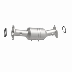 Mazda CX-7 Catalytic Converter - Underbody - Magnaflow - Direct Fit - `10-`12