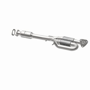 Nissan Maxima Catalytic Converter - Underbody - Magnaflow - Direct-Fit - `09-`21