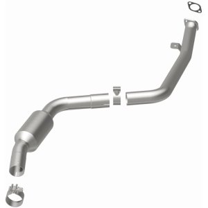 BMW X3 Catalytic Converter - Underbody - Magnaflow - OEM Grade Direct-Fit - `11-`12