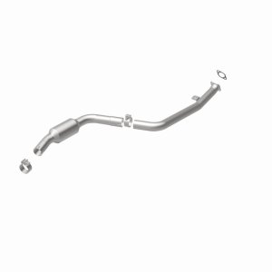 BMW X3 Catalytic Converter - Underbody - Magnaflow - OEM Grade Direct-Fit - `11-`12