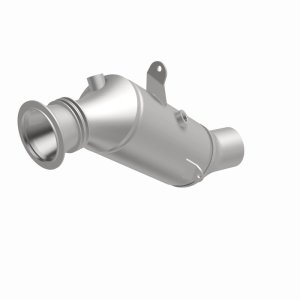 BMW X5 Catalytic Converter - Underbody - Magnaflow - OEM Grade Direct-Fit - `11-`13