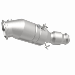 BMW 3 Series Catalytic Converter - Underbody - Magnaflow - OEM Grade Direct-Fit - `12-`16