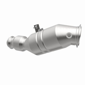 BMW 4 Series Catalytic Converter - Underbody - Magnaflow - OEM Grade Direct-Fit - 2016