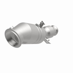 BMW 4 Series Catalytic Converter - Underbody - Magnaflow - OEM Grade Direct-Fit - 2016