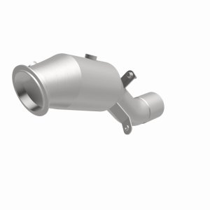 BMW X5 Catalytic Converter - Front - Magnaflow - OEM Grade Direct-Fit, Closed-Coupled, Federal/EPA Compliant - `14-`18