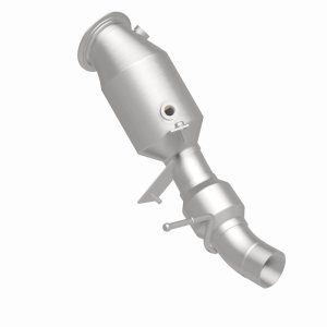 BMW 5 Series Catalytic Converter - Magnaflow - OEM Grade Direct-Fit, Closed-Coupled, Federal/EPA Compliant - `12-`16