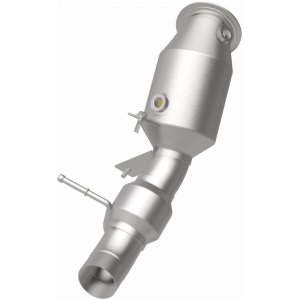 BMW 528 Catalytic Converter - Magnaflow - OEM Grade Direct-Fit, Closed-Coupled, Federal/EPA Compliant - `12-`16