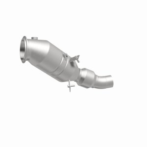 BMW 3 Series Catalytic Converter - Magnaflow - OEM Grade Direct-Fit - `12-`16