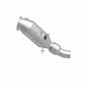 BMW 3 Series Catalytic Converter - Magnaflow - OEM Grade Direct-Fit - `12-`16
