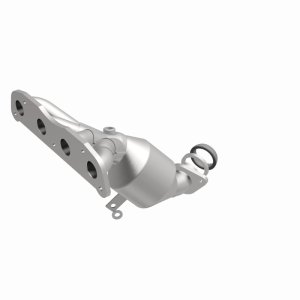 Nissan Cube Catalytic Converter - Magnaflow - Direct Fit - `11-`12 Nissan Cube Catalytic Converter - Magnaflow - Direct Fit - `11-`12