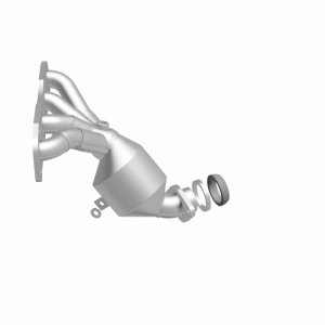 Nissan Cube Catalytic Converter - Magnaflow - Direct Fit - `11-`12 Nissan Cube Catalytic Converter - Magnaflow - Direct Fit - `11-`12