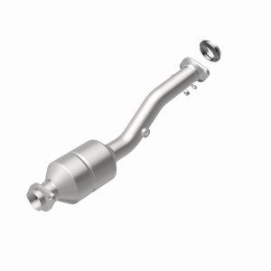Nissan Sentra Performance Exhaust - Underbody - Magnaflow - OEM Grade Direct-Fit Catalytic Converter - `09-`14