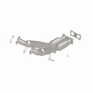 Land Rover LR2 Catalytic Converter - Underbody - Magnaflow - OEM Grade Direct-Fit - `08-`12