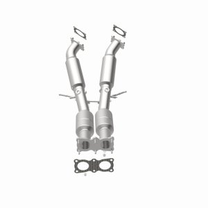 Land Rover LR2 Catalytic Converter - Underbody - Magnaflow - OEM Grade Direct-Fit - `08-`12