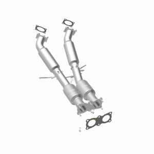 Land Rover LR2 Catalytic Converter - Underbody - Magnaflow - OEM Grade Direct-Fit - `08-`12