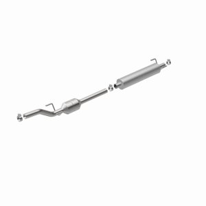 Dodge Sprinter 2500 Catalytic Converter - Underbody - Magnaflow - OEM Grade Direct-Fit - `03-`06