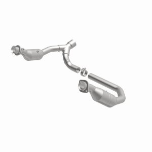 Dodge Ram Catalytic Converter - Magnaflow - OEM Grade Direct-Fit - `06-`08
