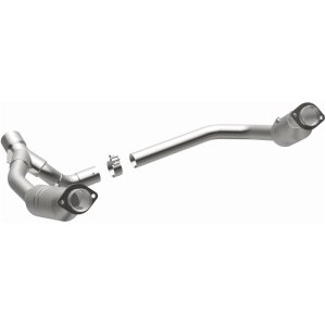 Dodge Ram Catalytic Converter - Magnaflow - OEM Grade Direct-Fit - `06-`08