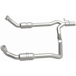 Ford E-250 Catalytic Converter - Underbody - Magnaflow - Direct Fit - `09-`14
